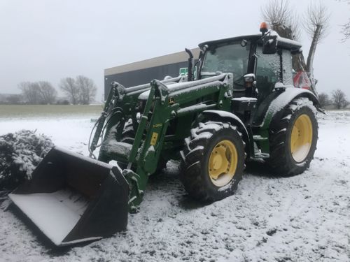 Traktor på Provstegården